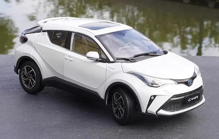 1:18 Toyota 2022 C-HR Die Cast Model Car