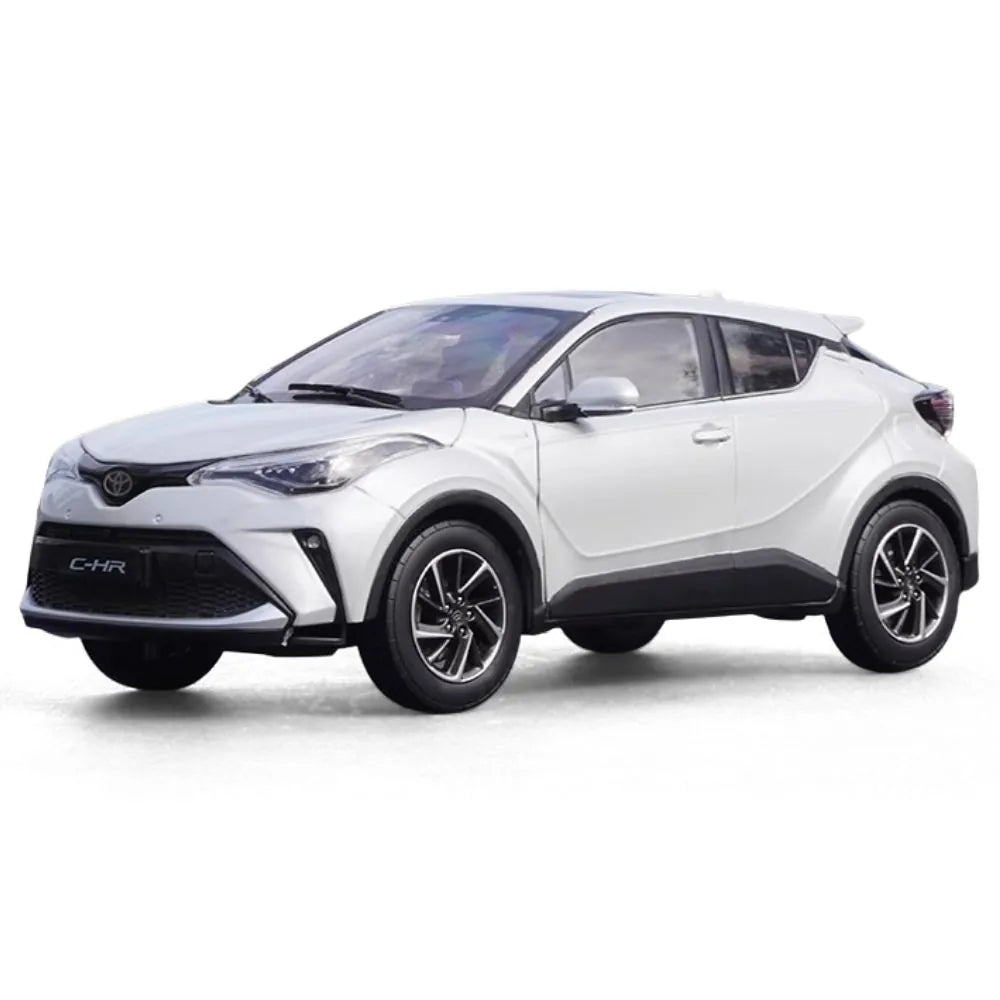 1:18 Toyota 2022 C-HR White Die Cast Model Car