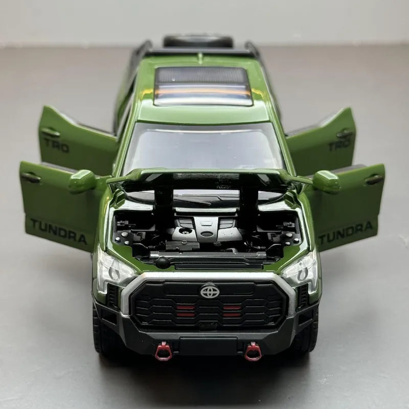 1:32 Toyota 2022 Tundra XK70 3rd