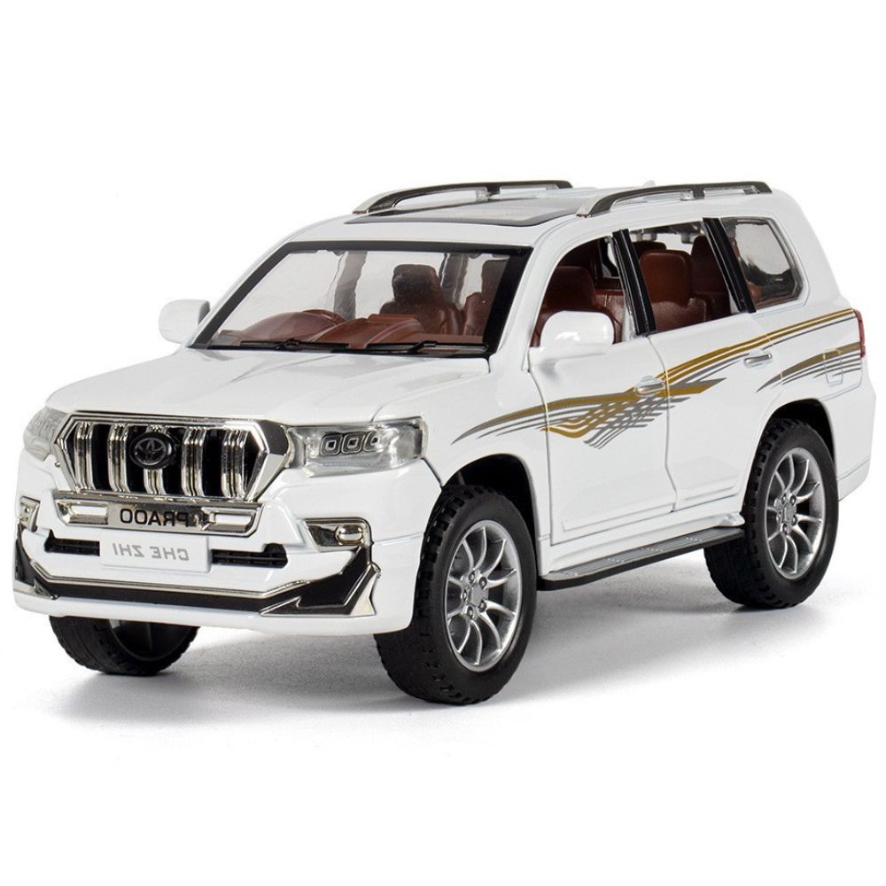 1:24 Toyota 2023 Land Cruiser Prado White Die Cast Model Car