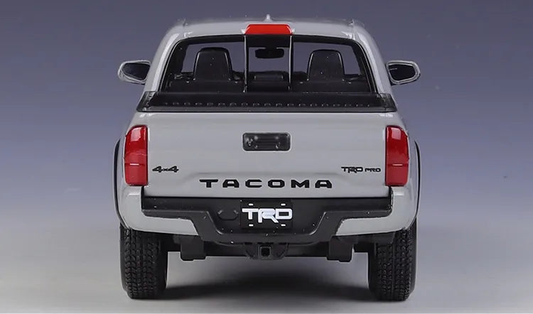 1:24 Toyota Tacoma TRD Pro 2023 