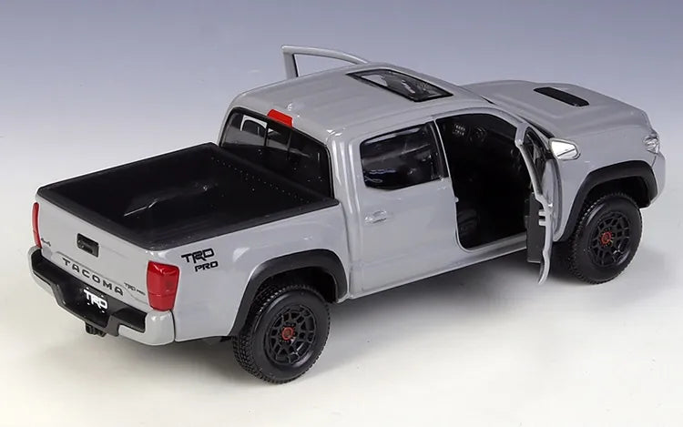 1:24 Toyota Tacoma TRD Pro 2023 