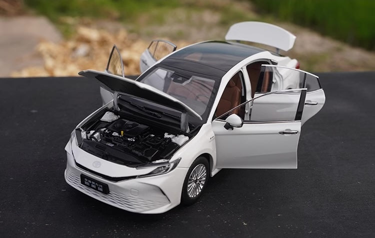 1:18 Toyota 2024 Camry Die Cast Model Car