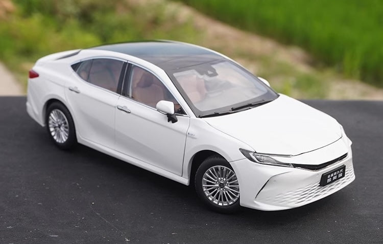 1:18 Toyota 2024 Camry Die Cast Model Car