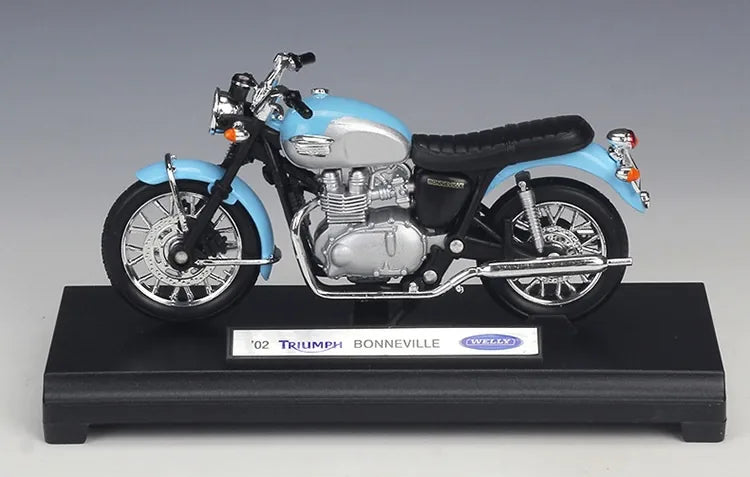 1:18 Triumph 2002 Bonneville