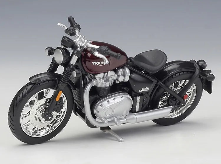 1:18 Triumph 2021 Bonneville Bobber