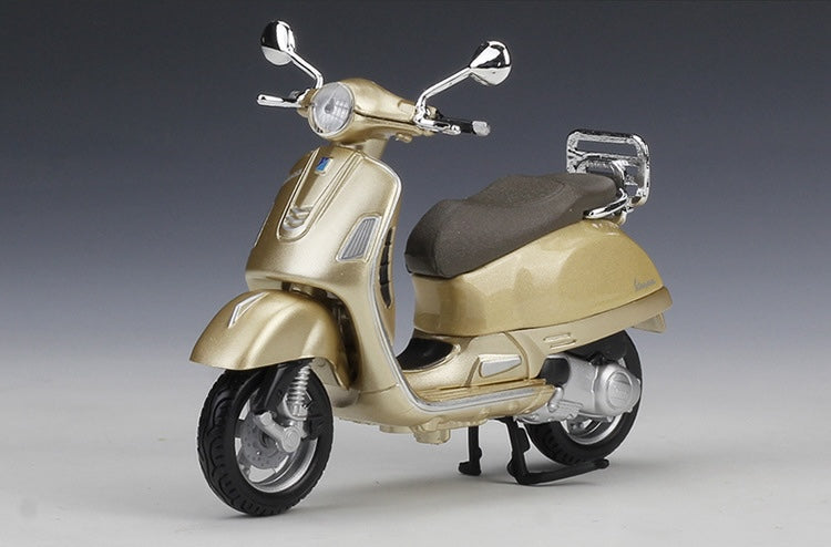 1:18 Vespa 2017 GTS 300 Motorcycle Model