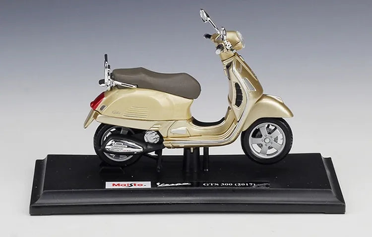 1:18 Vespa 2017 GTS 300