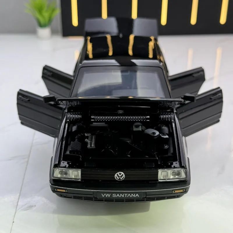 1:24 Volkswagen 1981 Santana