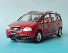 1:18 Volkswagen 2003 Touran Die Cast Model Car