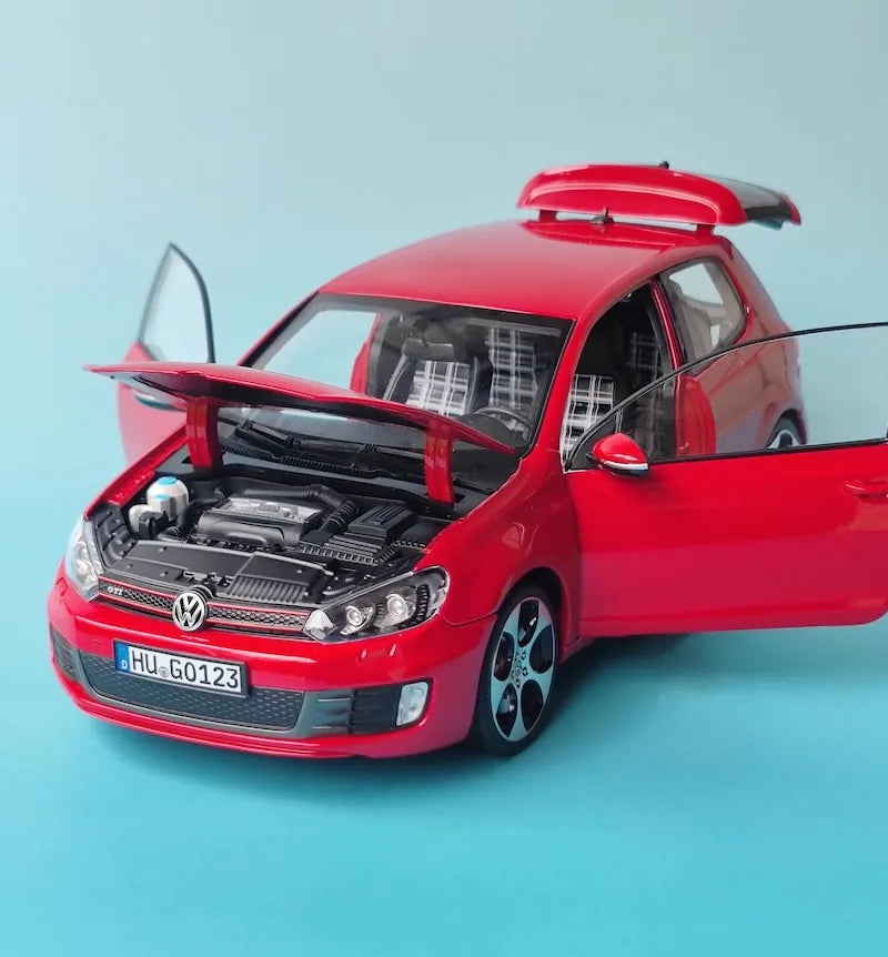 1:18 Volkswagen 2008 Golf GTI Mk6 Die Cast Model Car