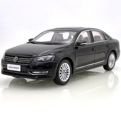 1:18 Volkswagen 2011 Passat