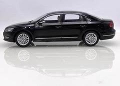 1:18 Volkswagen 2011 Passat