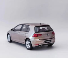 1:18 Volkswagen 2012 Golf Mk7 Die Cast Model Car