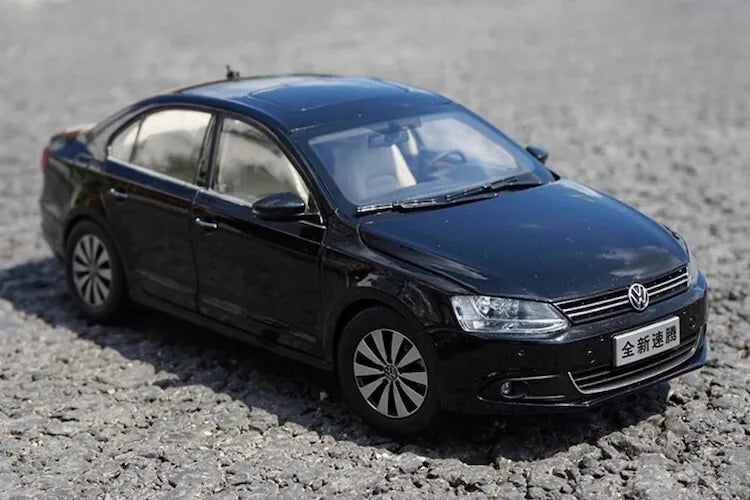 1:18 Volkswagen 2012 Jetta