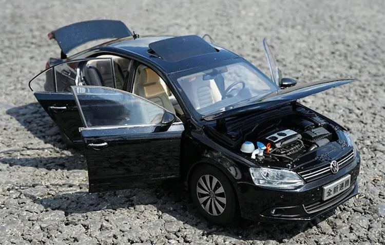 1:18 Volkswagen 2012 Jetta