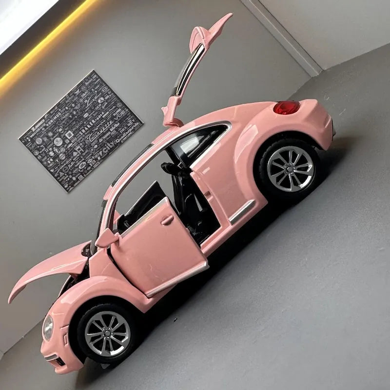 1:32 Volkswagen 2013 Beetle GSR