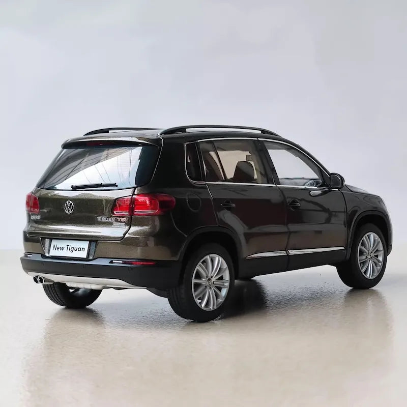 1:18 Volkswagen 2014 Tiguan Die Cast Model Car