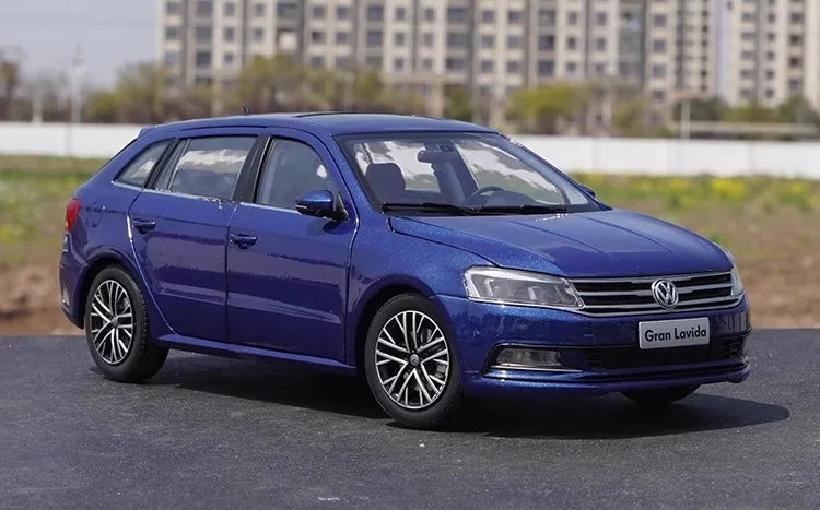 1:18 Volkswagen 2015 Gran Lavida