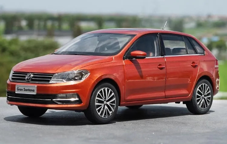 1:18 Volkswagen 2015 Gran Santana