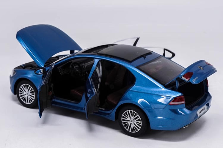 1:18 Volkswagen 2015 Lamando Die Cast Model Car