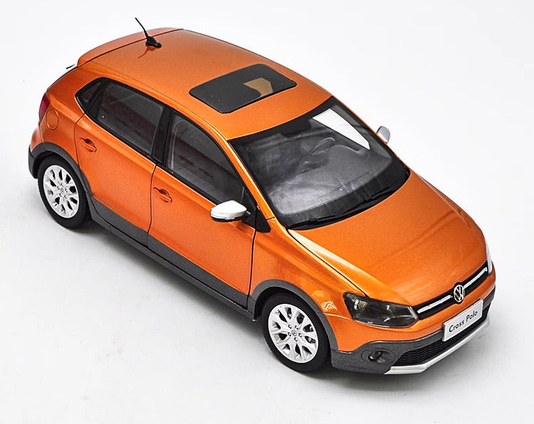 1:18 Volkswagen 2016 Cross Polo Die Cast Model Car