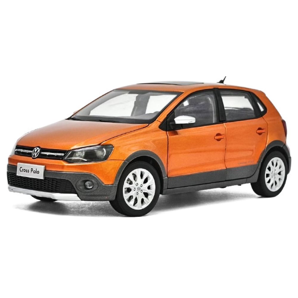 1:18 Volkswagen 2016 Cross Polo Orange Die Cast Model Car