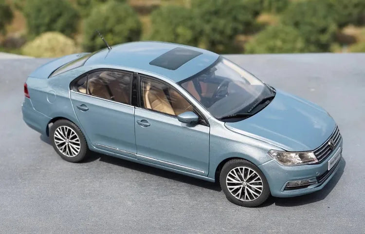 1:18 Volkswagen 2017 Santana