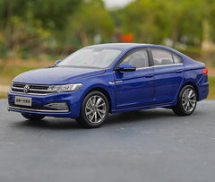 1:18 Volkswagen 2019 Bora Die Cast Model Car