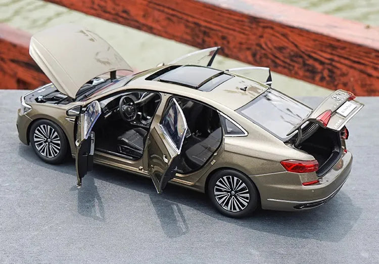 1:18 Volkswagen Passat 2019 