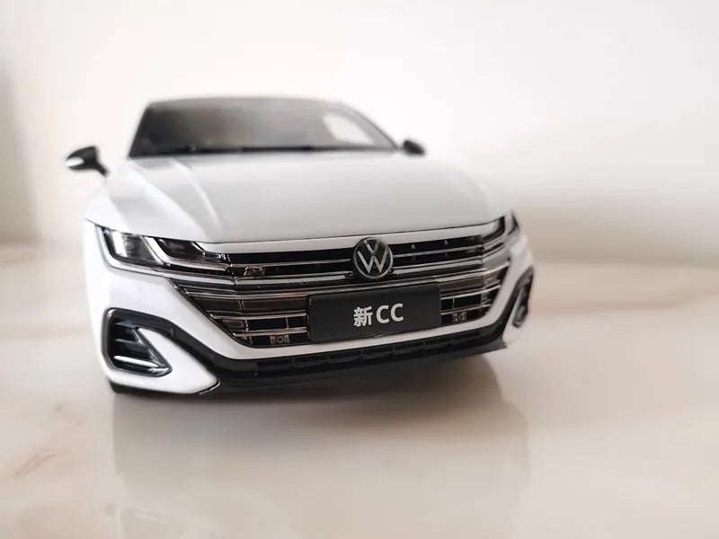 1:18 Volkswagen 2021 Arteon Die Cast Model Car