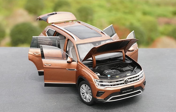 1:18 Volkswagen 2021 Atlas/Teramont Die Cast Model Car