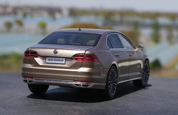 1:18 Volkswagen Phideon 2021 