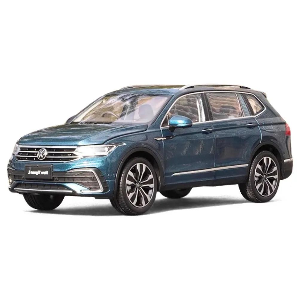 1:18 Volkswagen 2022 Tiguan L 