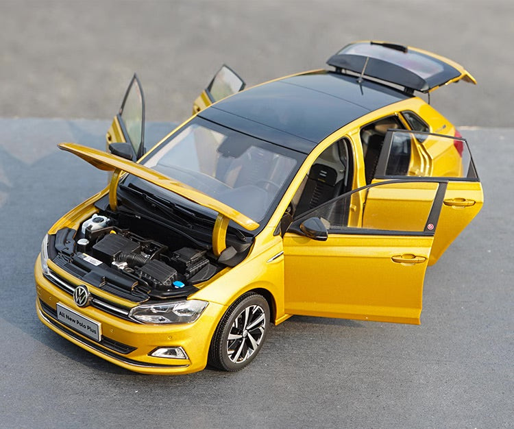 1:18 Volkswagen 2023 Polo Die Cast Model Car