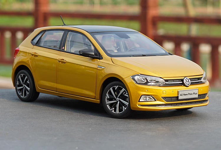 1:18 Volkswagen 2023 Polo Die Cast Model Car