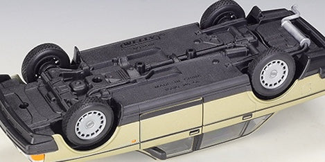 1:24 Volvo 1986 240 GL Die Cast Model Car