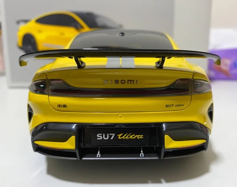 1:18 Xiaomi Su7 Ultra Die Cast Model Car