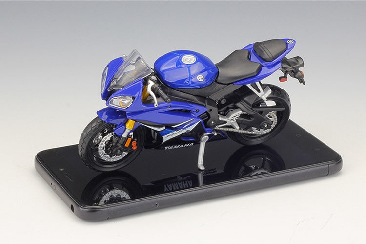 1:18 YAMAHA 2008 YZF-R6 Motorcycle Model