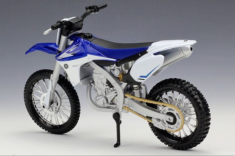 1:12 YAMAHA 2011 YZ450F Motorcycle Model