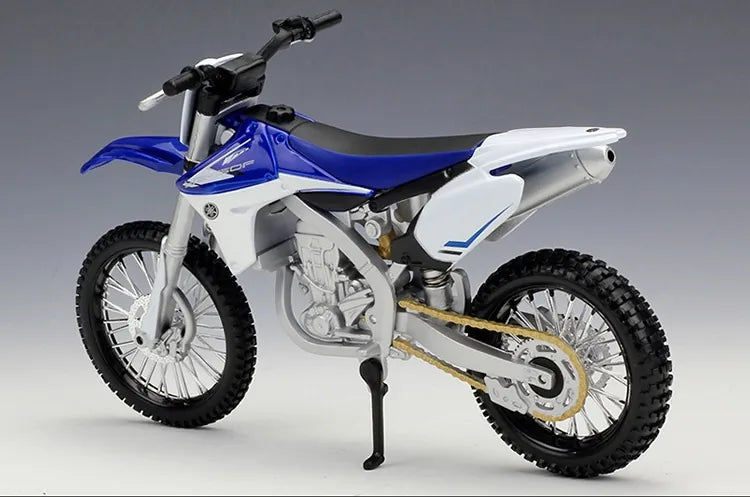 1:12 YAMAHA 2011 YZ450F 