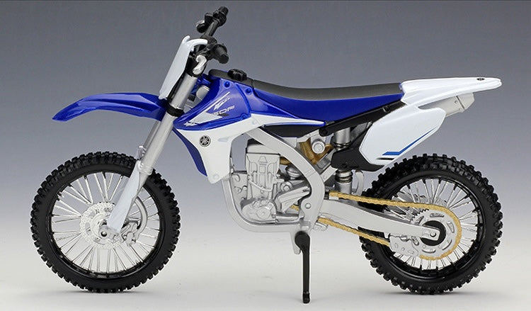 1:12 YAMAHA 2011 YZ450F Motorcycle Model