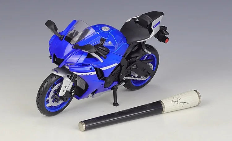 Scala 1:12 YAMAHA 2021 YZF-R1 