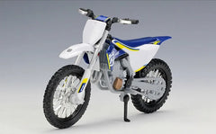 1:18 Husqvarna 2016 FC 450 Motorcycle Model