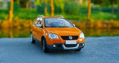 1:18 Volkswagen 2007 Crosspolo Die Cast Model Car